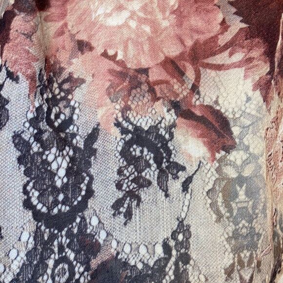 CHICOS Floral and Lace Print Scarf with Black Fringe Womens 20 x 70 inches - Picture 9 of 16